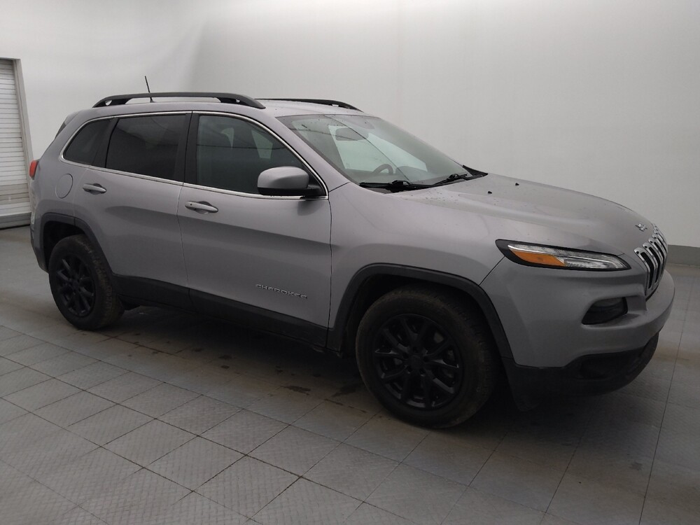 2018 Jeep Cherokee in Fort Myers, FL 33907 - 18090088 11