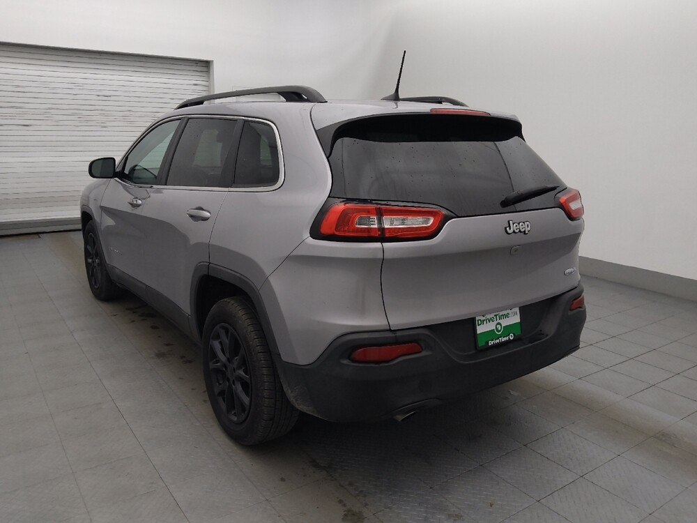 2018 Jeep Cherokee in Fort Myers, FL 33907 - 18090088 5