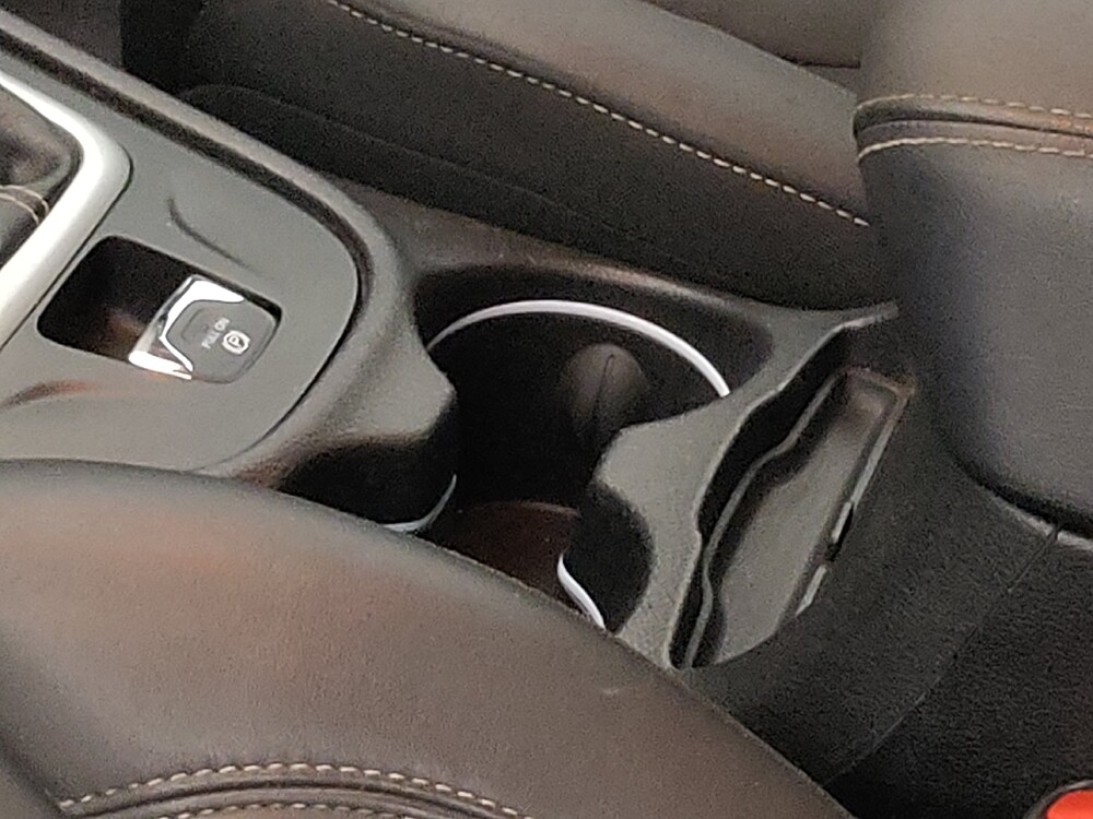 2018 Jeep Cherokee in Fort Myers, FL 33907 - 18090088 26