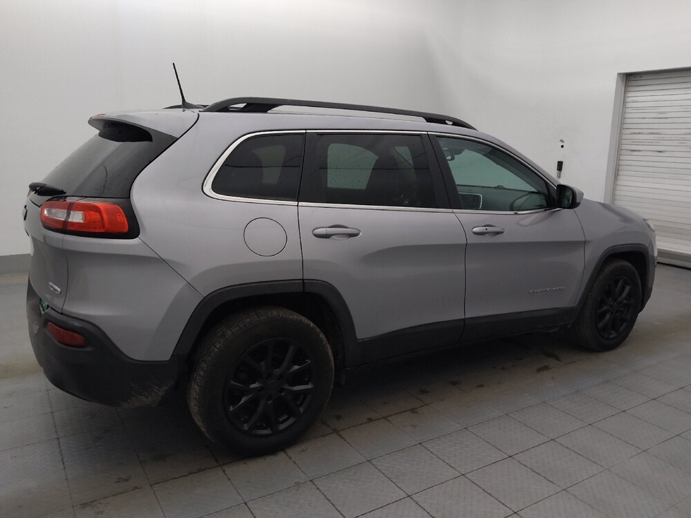 2018 Jeep Cherokee in Fort Myers, FL 33907 - 18090088 10