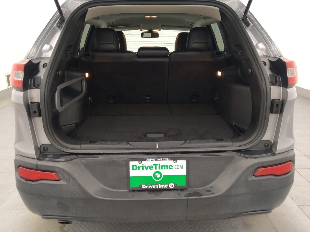 2018 Jeep Cherokee in Fort Myers, FL 33907 - 18090088 29