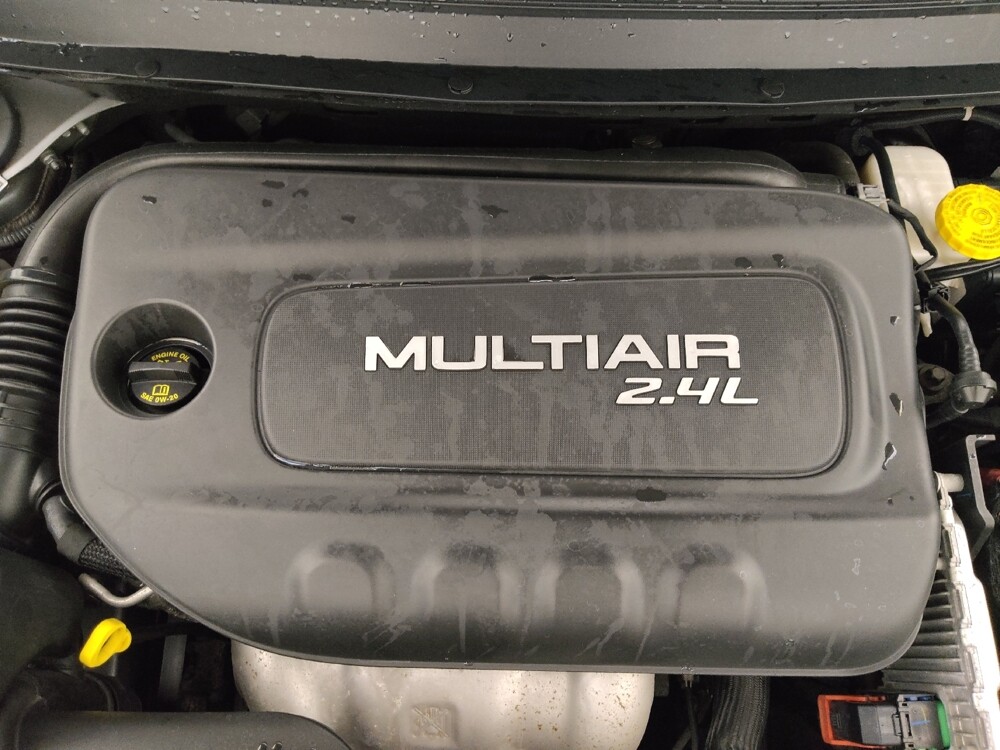 2018 Jeep Cherokee in Fort Myers, FL 33907 - 18090088 30