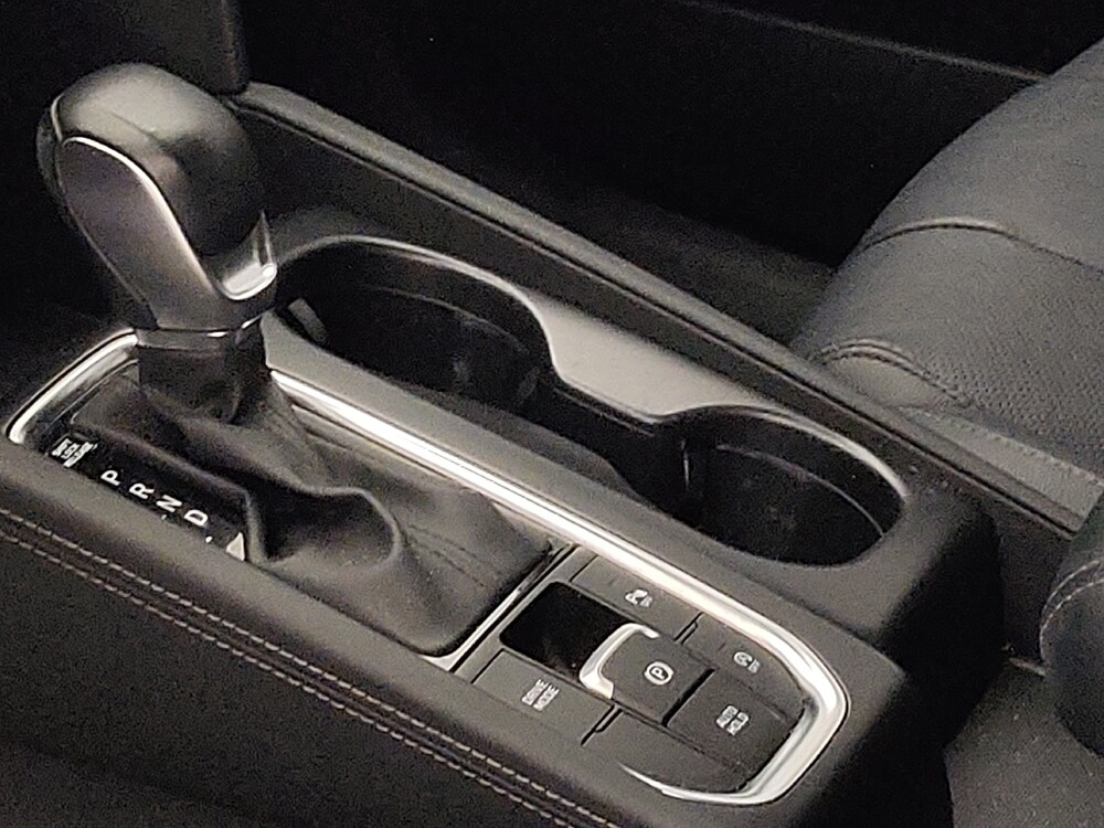 2019 Hyundai Santa Fe in Tampa, FL 33612 - 18090094 26