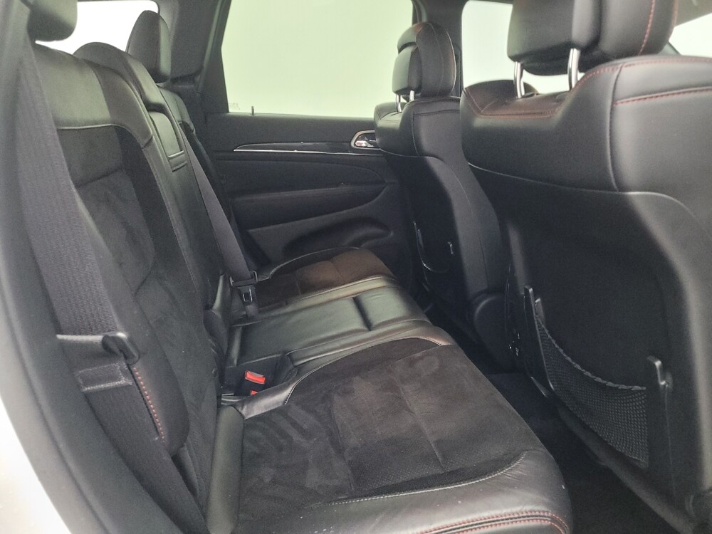 2017 Jeep Grand Cherokee in Fort Myers, FL 33907 - 18090095 19