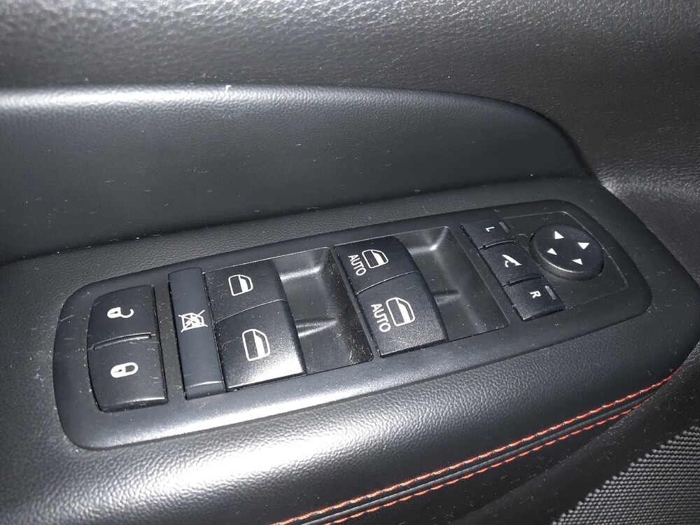 2017 Jeep Grand Cherokee in Fort Myers, FL 33907 - 18090095 27