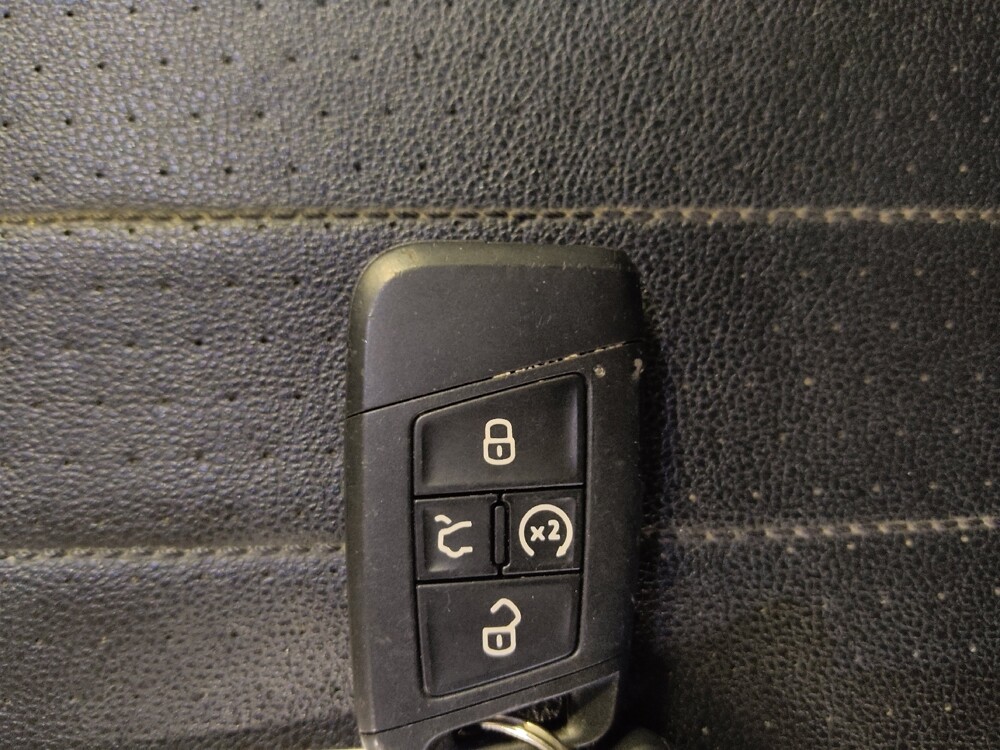 2022 Volkswagen Tiguan in Tampa, FL 33612 - 18090098 32