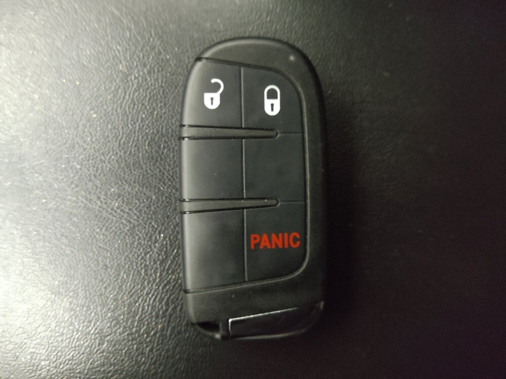 2020 Jeep Compass in Jacksonville, FL 32225 - 18090104 32