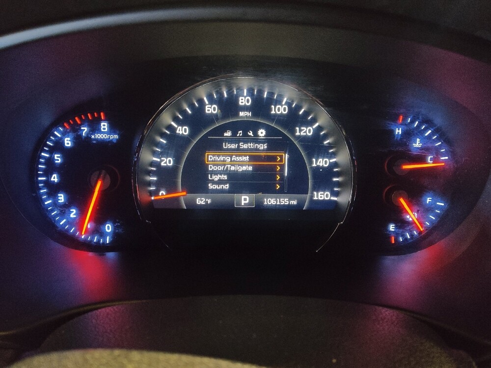 2018 Kia Sorento in Gainesville, FL 32609 - 18090106 23