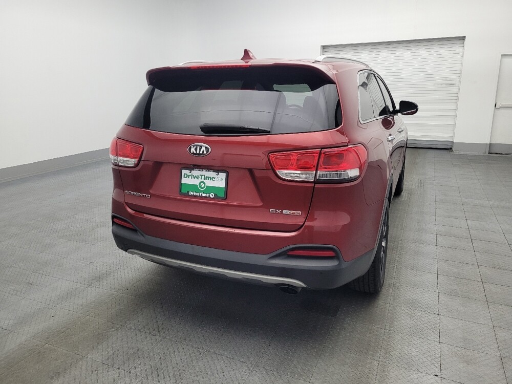 2018 Kia Sorento in Gainesville, FL 32609 - 18090106 7