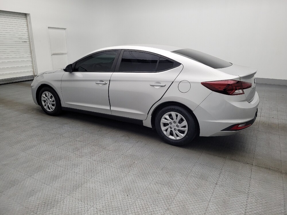 2019 Hyundai Elantra in Jacksonville, FL 32210 - 18090109 3