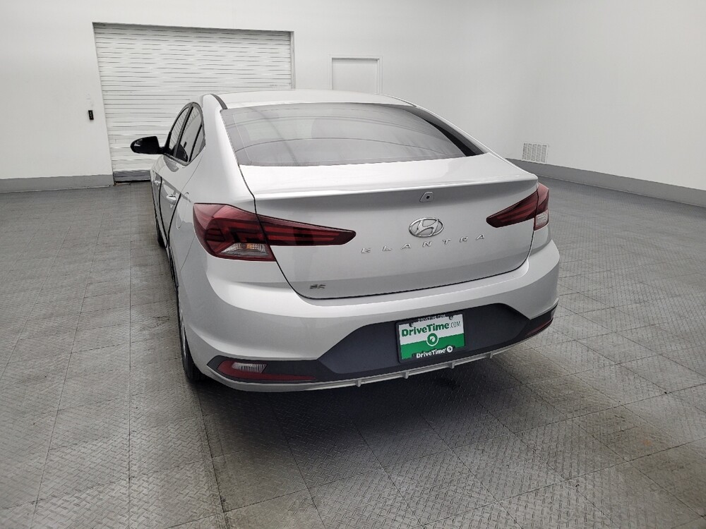 2019 Hyundai Elantra in Jacksonville, FL 32210 - 18090109 6