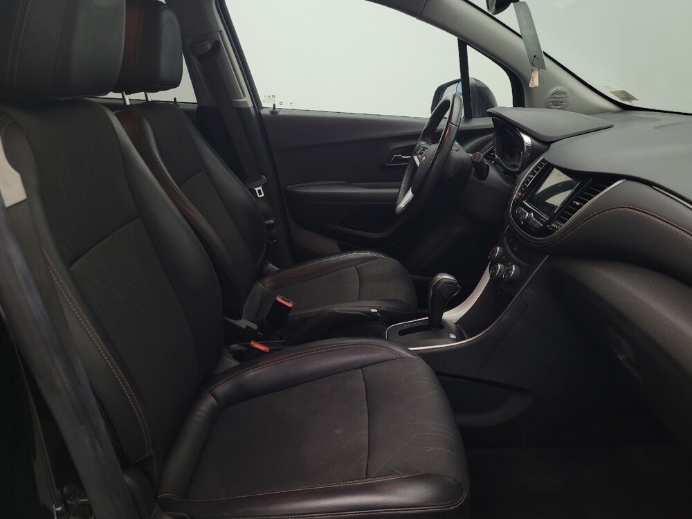 2019 Chevrolet Trax in Charleston, SC 29414 - 18090111 21