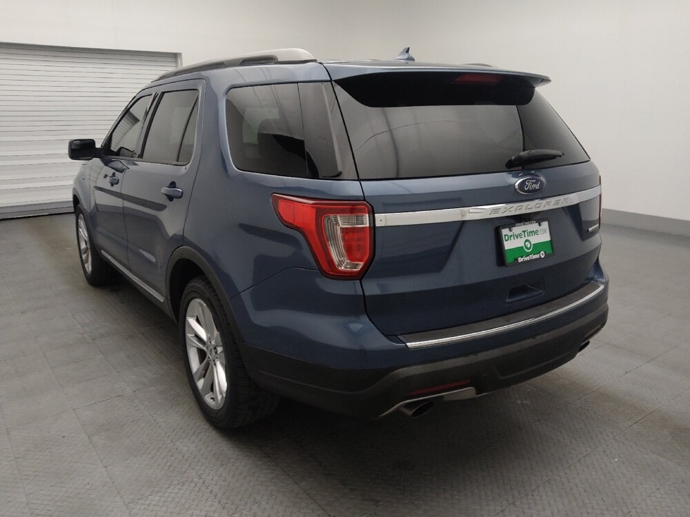 2018 Ford Explorer in Ocala, FL 34471 - 18090116 5