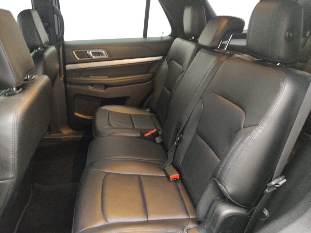 2018 Ford Explorer in Ocala, FL 34471 - 18090116 18