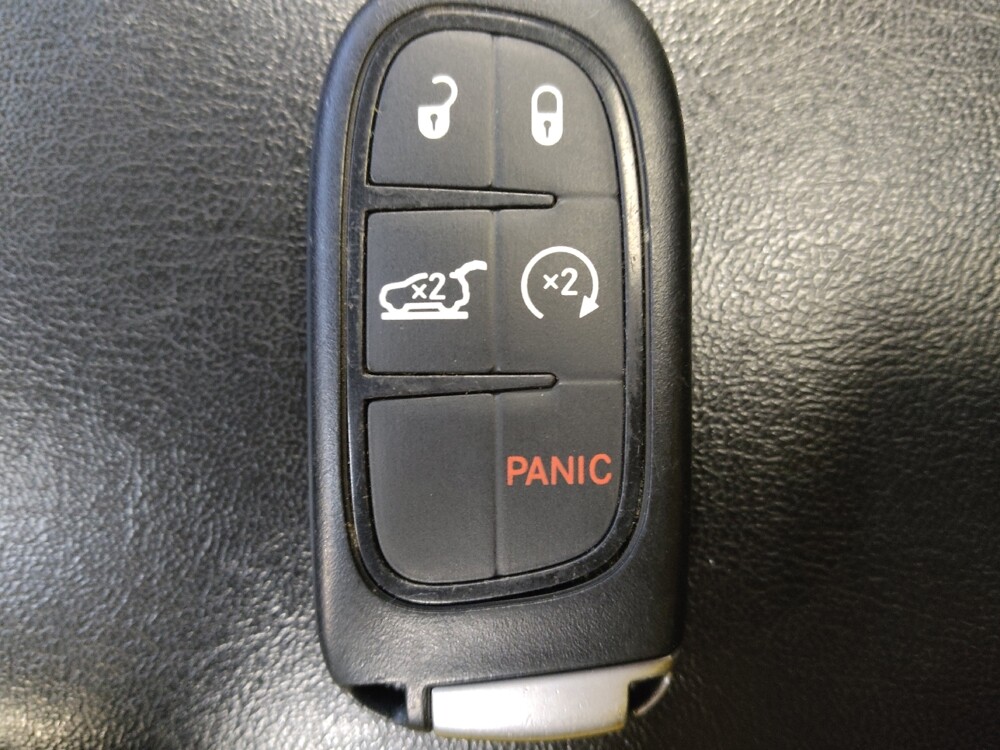 2019 Jeep Cherokee in Salem, VA 24153 - 18090121 32