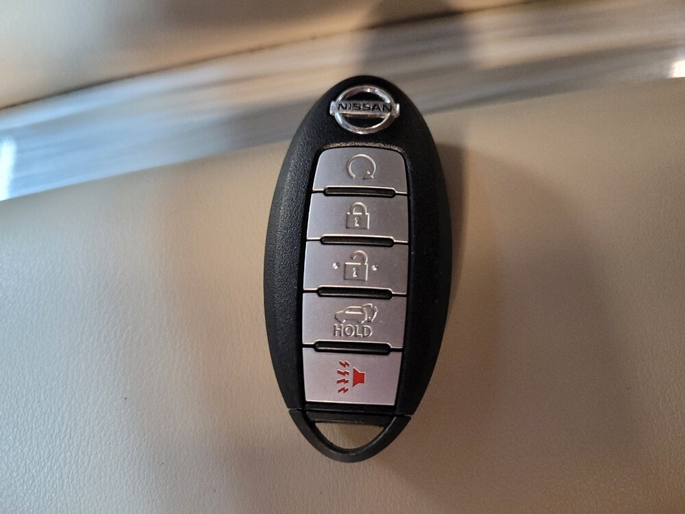 2016 Nissan Murano in Greenville, NC 27834 - 18090123 32