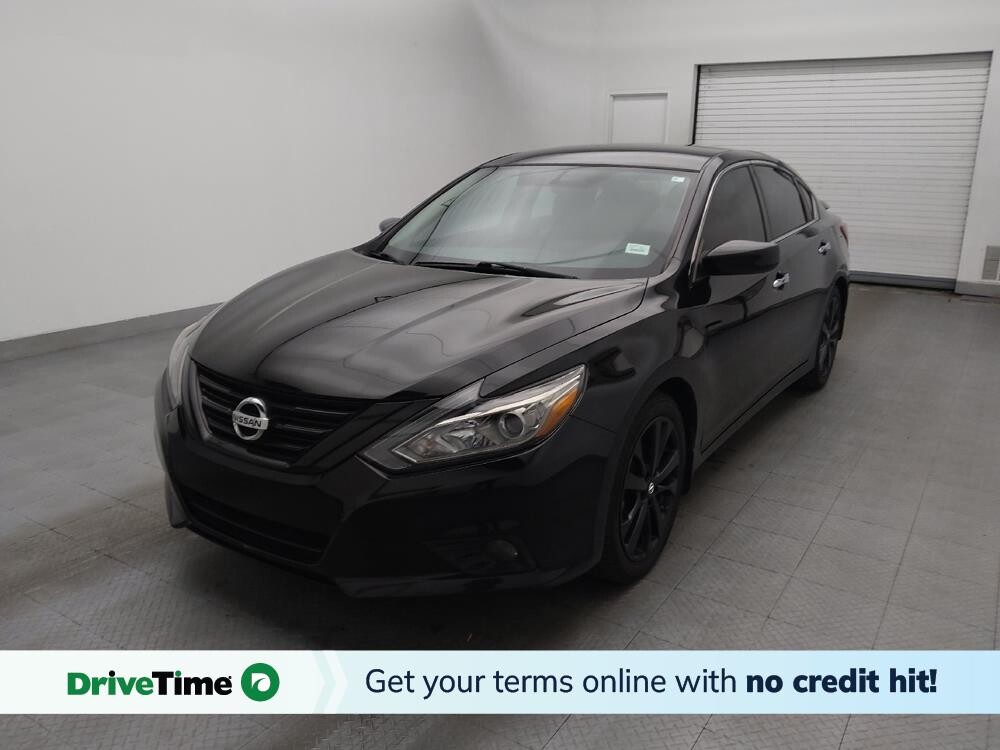 2018 Nissan Altima in Charleston, SC 29414 - 18090126