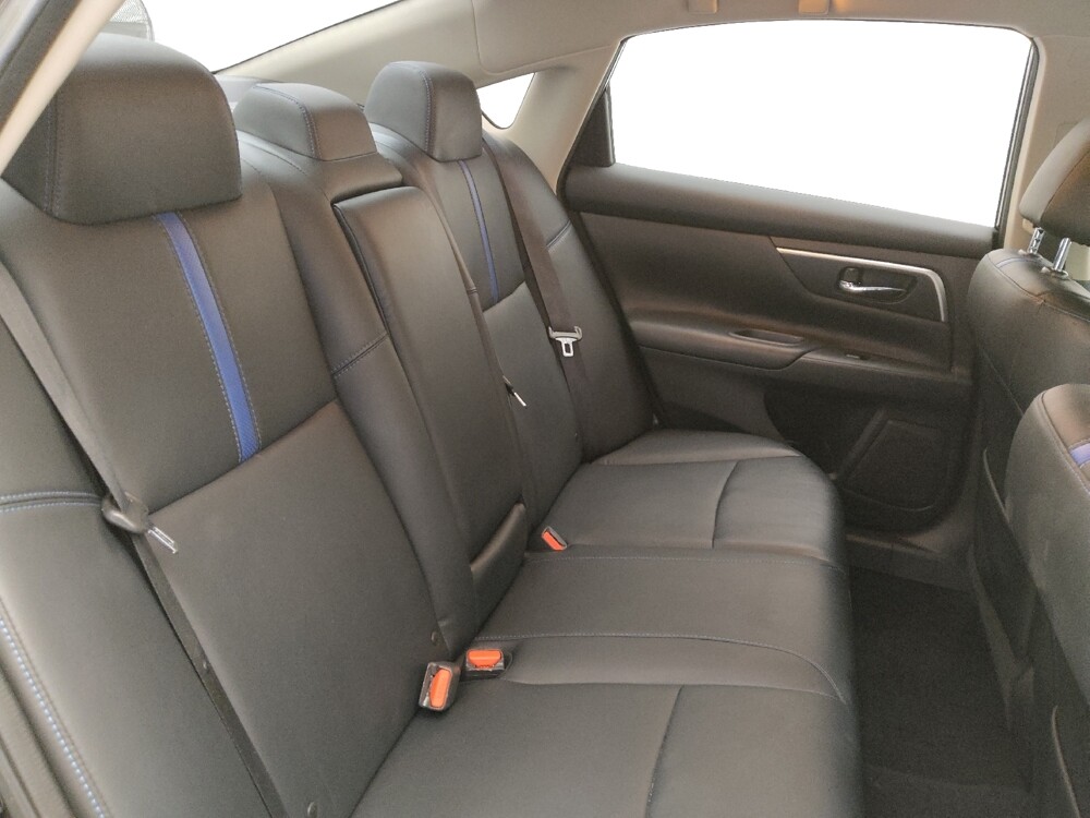 2018 Nissan Altima in Charleston, SC 29414 - 18090126 19