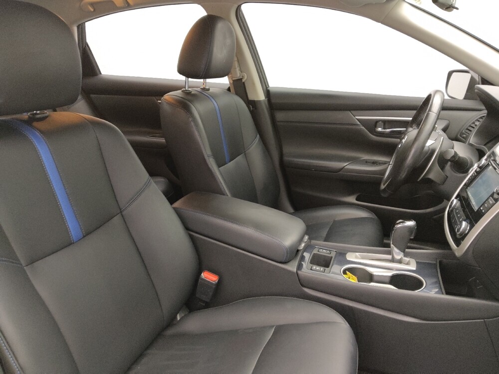 2018 Nissan Altima in Charleston, SC 29414 - 18090126 21