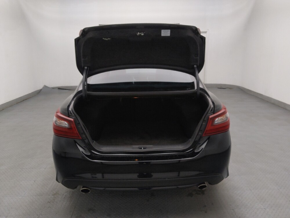 2018 Nissan Altima in Charleston, SC 29414 - 18090126 29