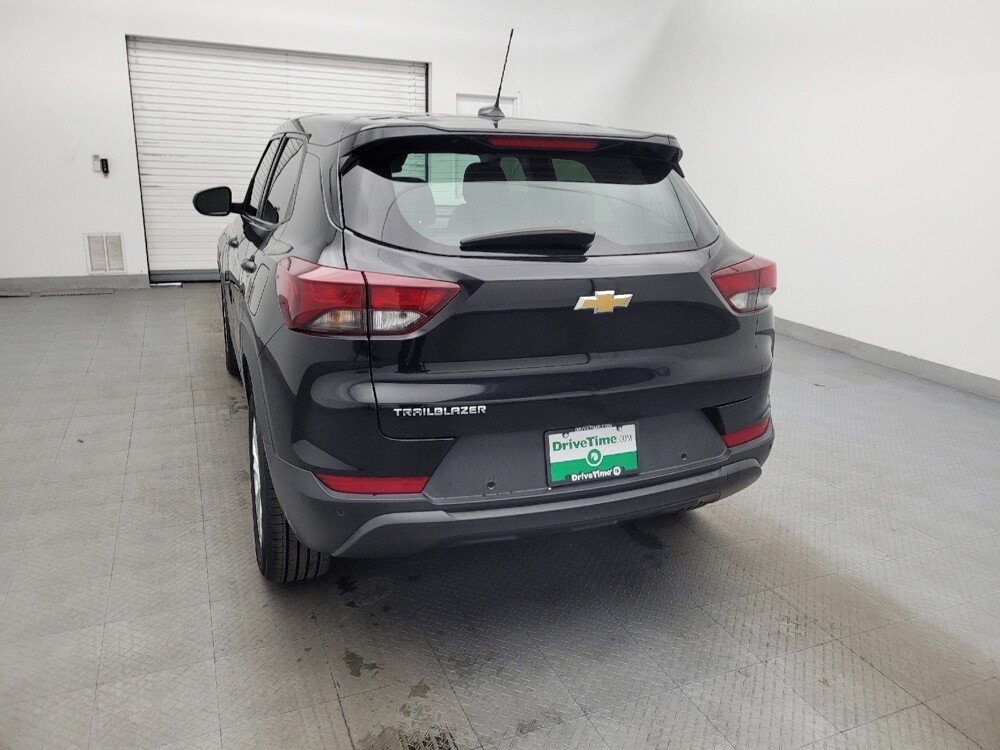 2021 Chevrolet TrailBlazer in Raleigh, NC 27604 - 18090128 6
