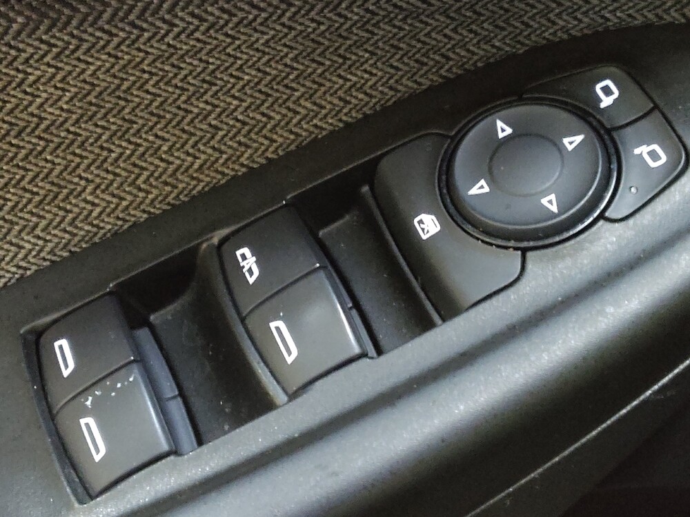 2021 Chevrolet TrailBlazer in Raleigh, NC 27604 - 18090128 27