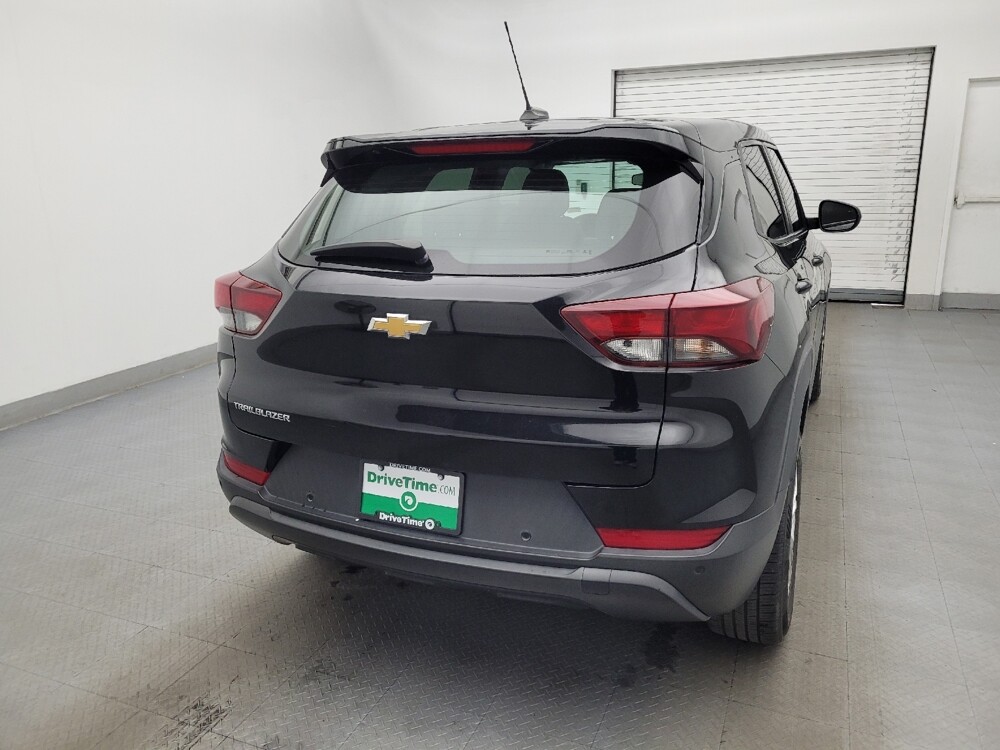 2021 Chevrolet TrailBlazer in Raleigh, NC 27604 - 18090128 7