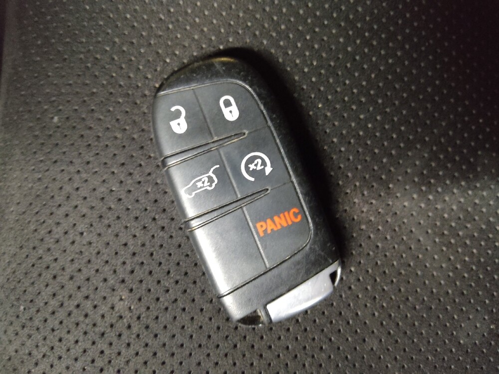 2020 Jeep Grand Cherokee in Raleigh, NC 27604 - 18090129 32