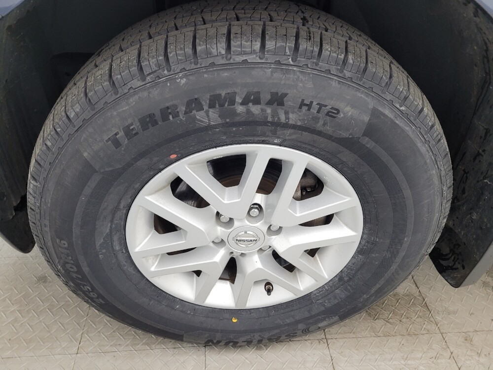 2018 Nissan Frontier in Raleigh, NC 27604 - 18090130 31