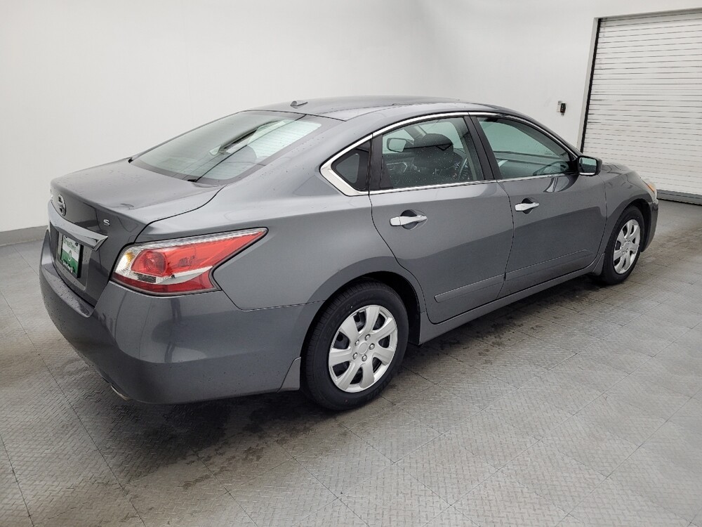 2015 Nissan Altima in Charleston, SC 29414 - 18090132 10