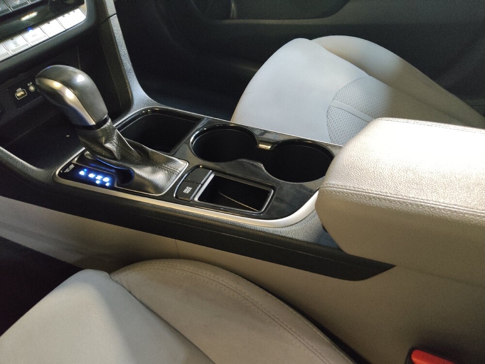 2018 Hyundai Sonata in Greensboro, NC 27407 - 18090133 26