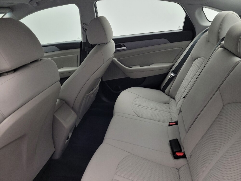 2018 Hyundai Sonata in Greensboro, NC 27407 - 18090133 18