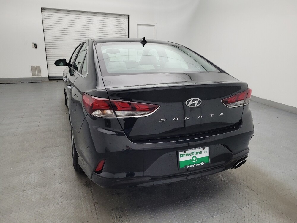 2018 Hyundai Sonata in Greensboro, NC 27407 - 18090133 6