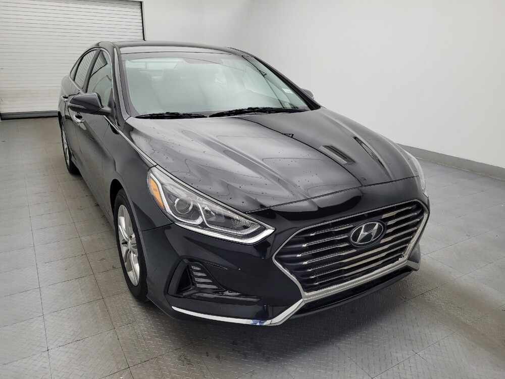 2018 Hyundai Sonata in Greensboro, NC 27407 - 18090133 14