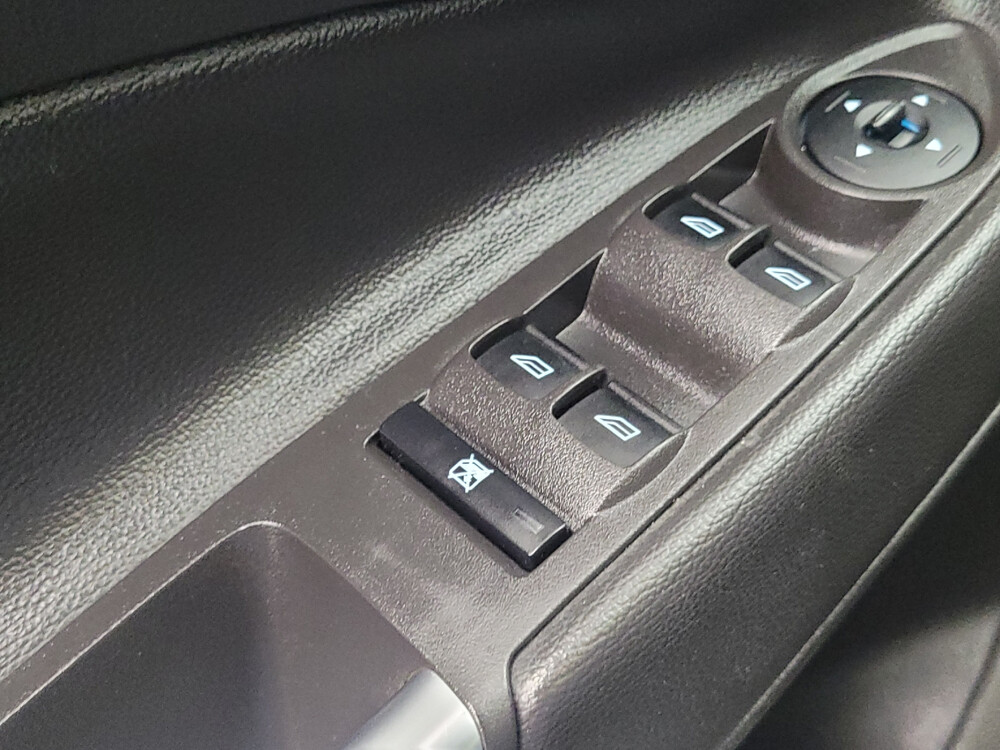 2018 Ford Escape in Madison, TN 37115 - 18090135 27