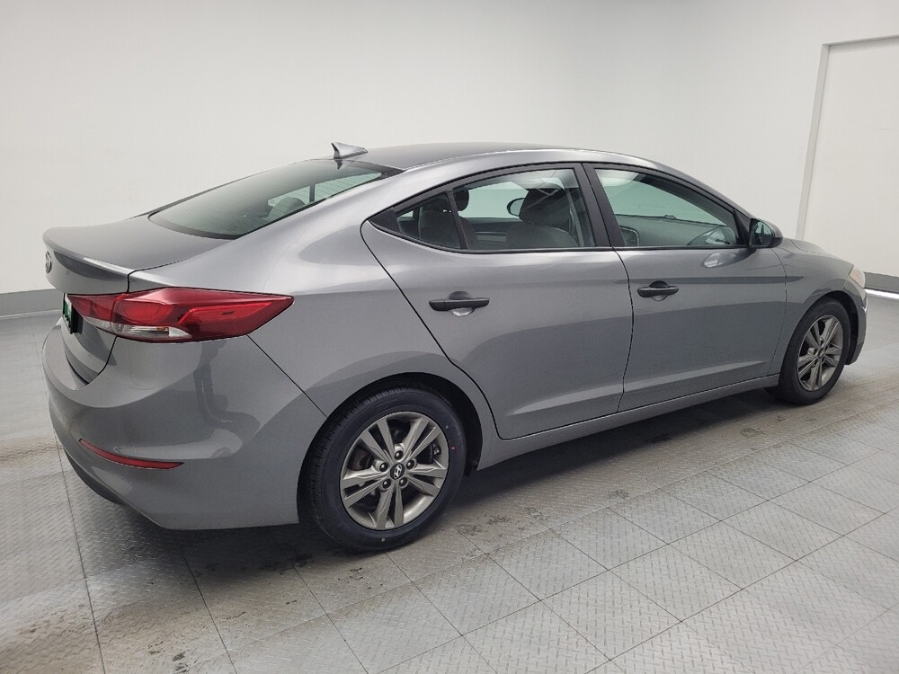 2018 Hyundai Elantra in Madison, TN 37115 - 18090137 10