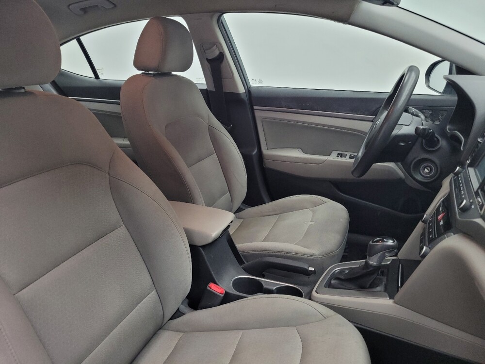 2018 Hyundai Elantra in Madison, TN 37115 - 18090137 21
