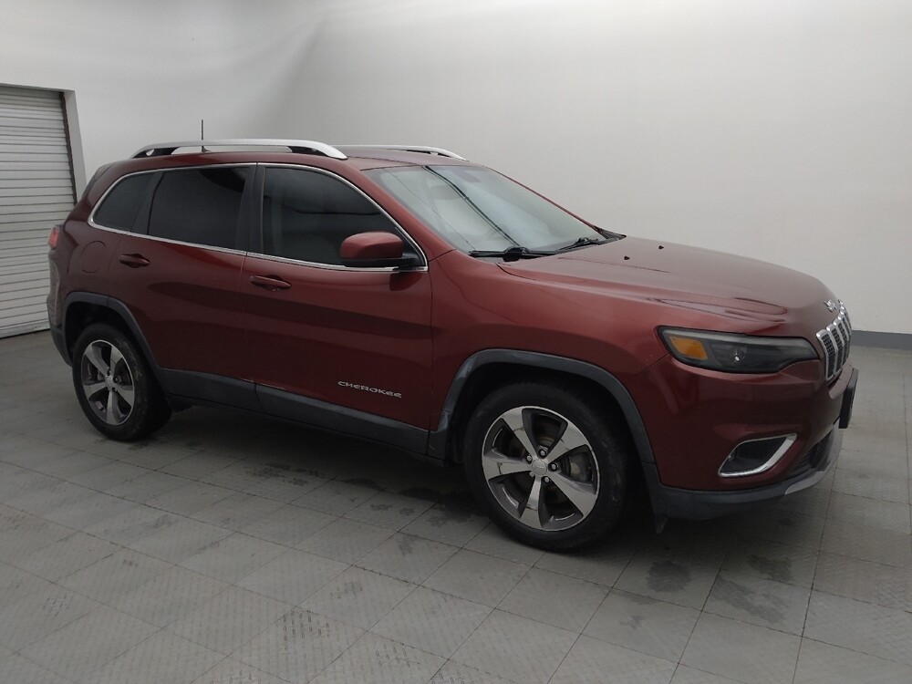 2019 Jeep Cherokee in Houston, TX 77060 - 18090140 11