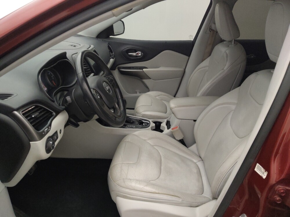 2019 Jeep Cherokee in Houston, TX 77060 - 18090140 17