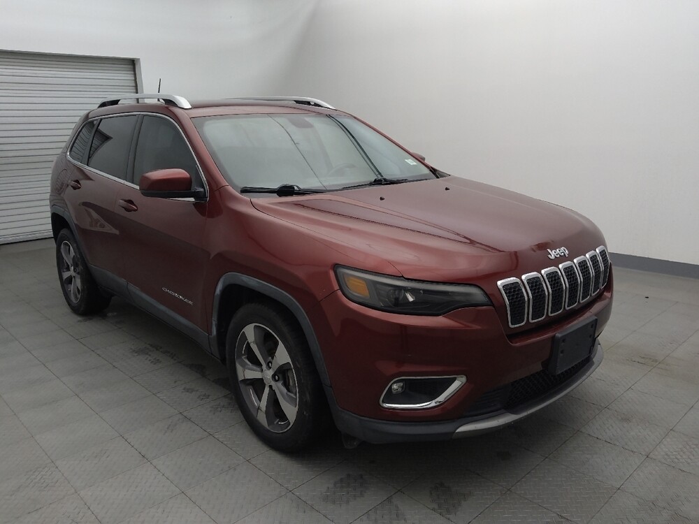 2019 Jeep Cherokee in Houston, TX 77060 - 18090140 13