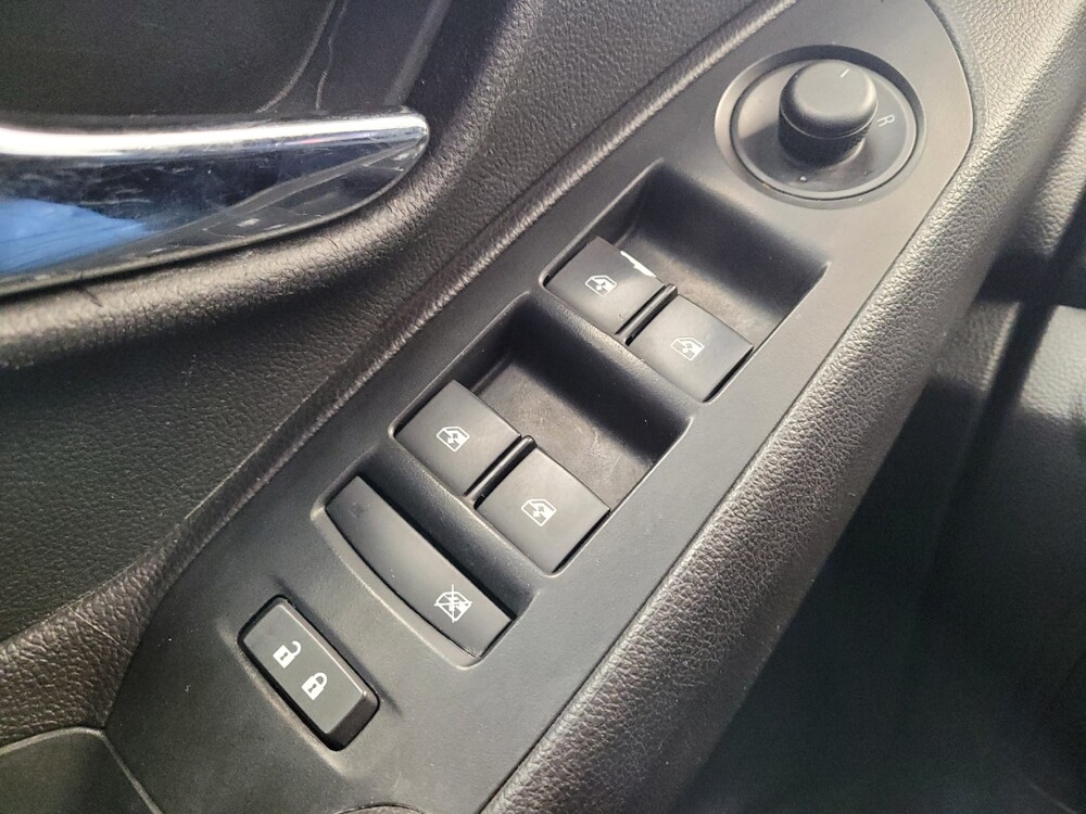 2019 Chevrolet Trax in Louisville, KY 40258 - 18090146 27