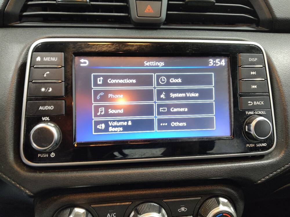 2021 Nissan Versa in Columbus, OH 43228 - 18090148 25