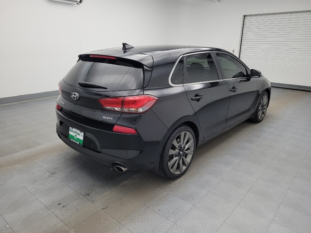 2018 Hyundai Elantra in Louisville, KY 40258 - 18090149 9
