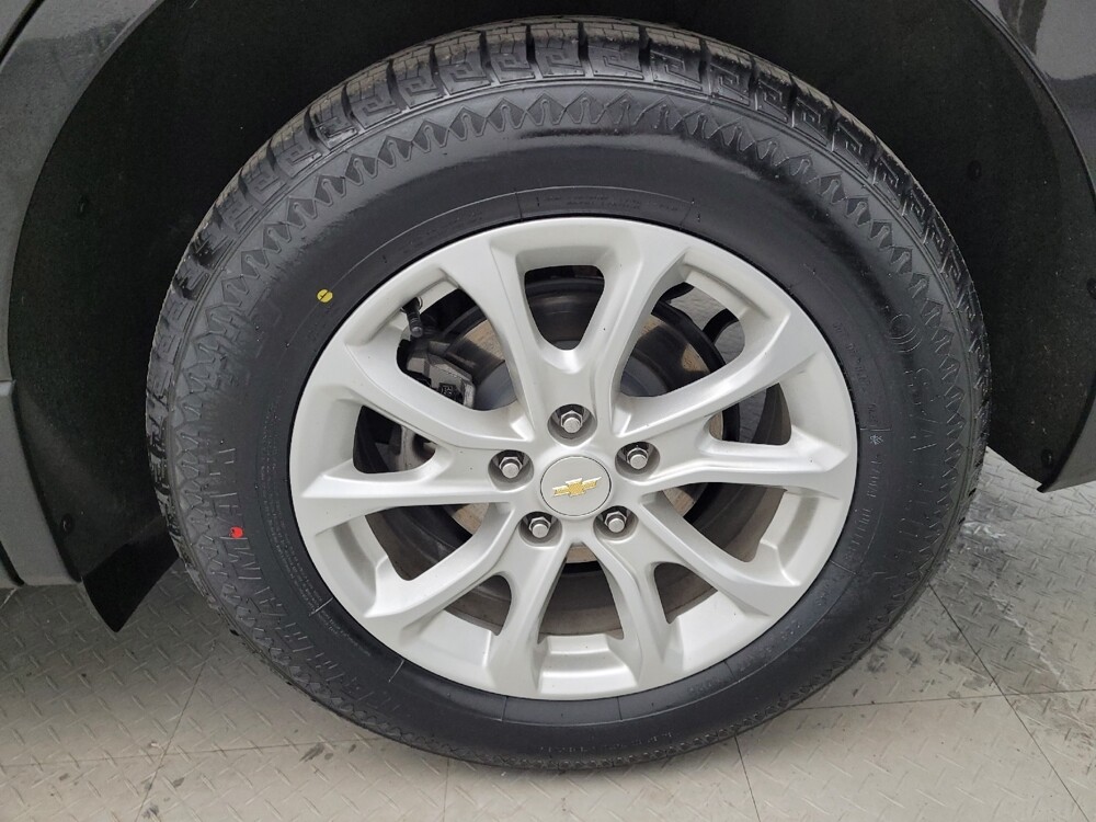 2021 Chevrolet Equinox in Louisville, KY 40258 - 18090151 31