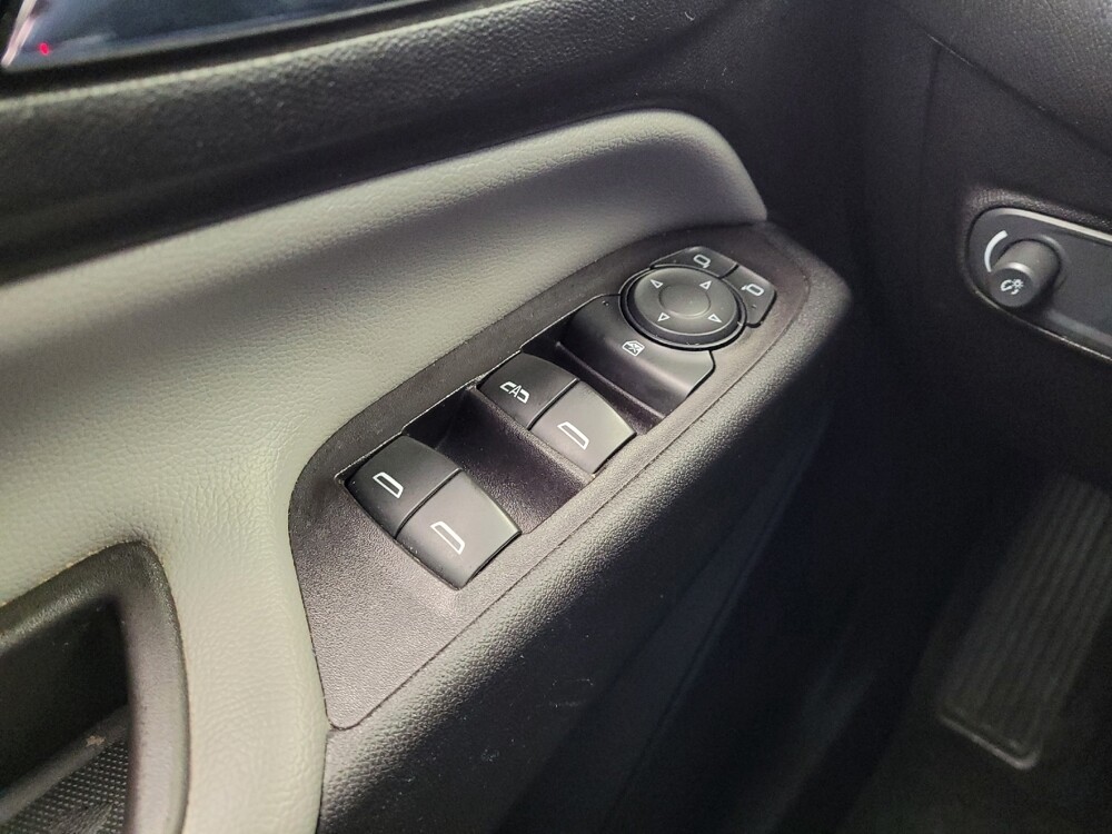 2021 Chevrolet Equinox in Louisville, KY 40258 - 18090151 27