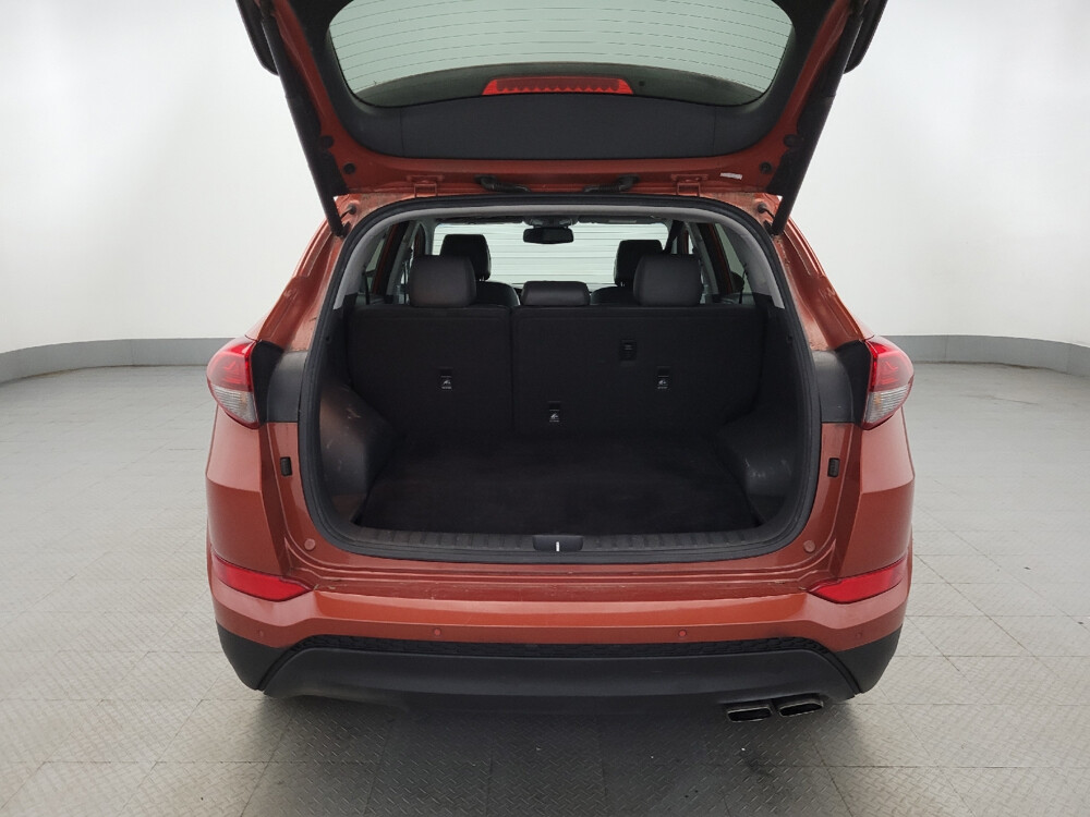 2016 Hyundai Tucson in Columbia, SC 29210 - 18090152 29