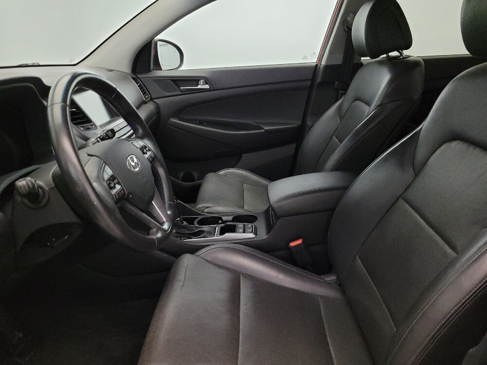 2016 Hyundai Tucson in Columbia, SC 29210 - 18090152 17