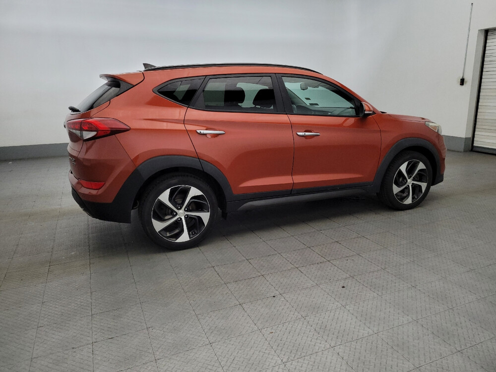 2016 Hyundai Tucson in Columbia, SC 29210 - 18090152 10