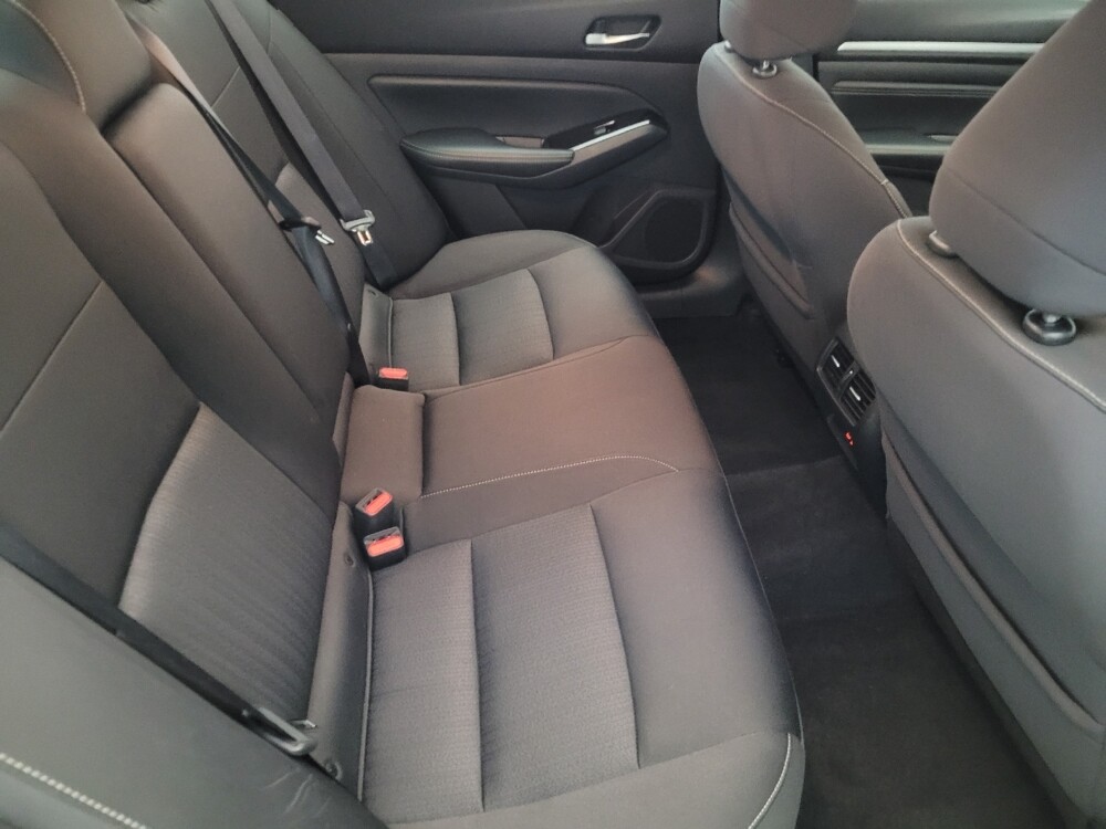 2020 Nissan Altima in Pittsburgh, PA 15236 - 18090153 19