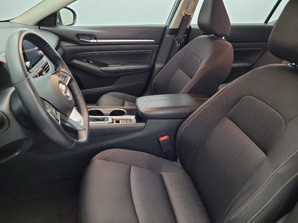 2020 Nissan Altima in Pittsburgh, PA 15236 - 18090153 17